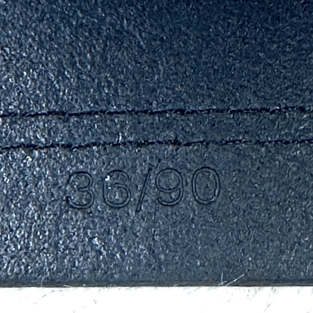 Alesbury Elegant Black Genuine Leather Belt  Brushed Metal Buckle 36 / 90. NWOT